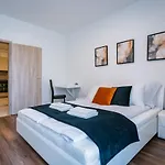 Fox Premium Apartment & Free Private Parking