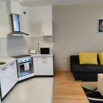 Corvin Plaza Apartments & Suites