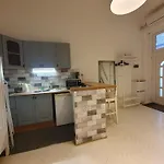 Vintage Near Boulevard With Ac After Renovation