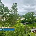 Little East River Premium Apt