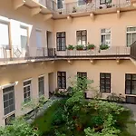 Jasmine\'S Residence