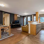 Downtown Peace Apartment