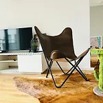 Bp-Est Cp Studio