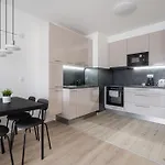 Szabolcs Apartments