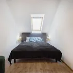 D26 Luxury Suites