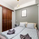 3Bedroom Triplex Rooftop Apartment