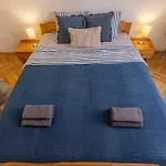 Raday Corner Apartment