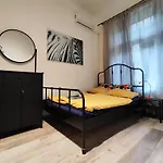 Charmhub Budapest: Your Stylish Sanctuary In The Heart Of The City