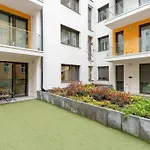 Terrace Vista-Modern 2Br Retreat