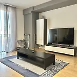 Premium Apartment By Hi5- Cp With Free Parking