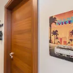 Miami Vice Apartment With Balcony