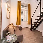 Free Parking -Corvin Palace Residence-3Bdrm,6Ppl,Wifi,Ac