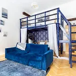 K28 Kiraly Apartment