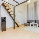 Eszter\'S Cozy Apartment