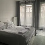 Marton Residence With Free Parking