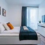 Fox Premium Apartment & Free Private Parking