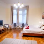 Apartment Charles
