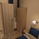 Fashionstreet Green Apartment