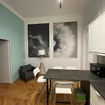 Flower Apartment