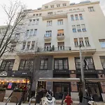 Basilica View Apartment With Balcony