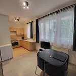 Hi Downtown Apartment A308