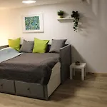 Nefelejcs Apartman