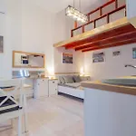 Dob Apartment With Ac