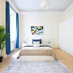 Exclusive & Spacious Central Residence W/ 4Bedrm 2Bathrm