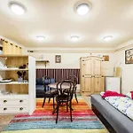 Gul Baba Saray Apartments