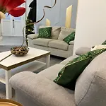 Carina Family Apartment Downtown