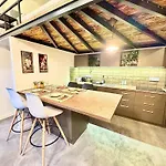 Dream Design Apartment - 3 Bedrooms & Finn Sauna