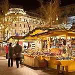 Budapest Hideout In Style With Free Parking - Luxury Apartment