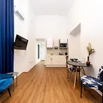 Adagio Downtown Rooms