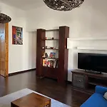 Supercentral Spacious Apartment