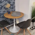 Allee Buda Apartment
