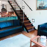 Elite Rooms & Apartments