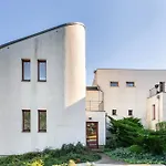 Villa Buda w/ Free Parking