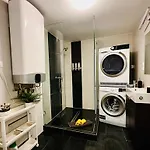 Downtown* 600Mbps* Smart Tv* Ac