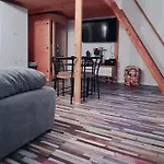 Loft&Steam - Designer Studio With Sauna & Ac