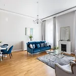 Luxury Royal Residence In The Heart Of Budapest