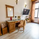 Friends Hostel&Apartments