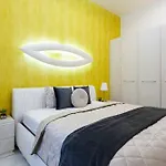 Luxurious Central Apartment Next To The Danube River