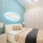 Luxurious Central Apartment Next To The Danube River
