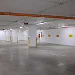Cityscape Apartment ~ Ac/Indoor Parking/Balcony