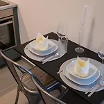Cityscape Apartment ~ Ac/Indoor Parking/Balcony