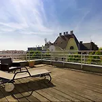 Damati Kft Liszt Ferenc Ter Inner City Flat