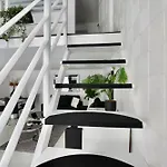Premium Apartment By Hi5- Close To Parliament