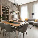 Central Deluxe Apartments