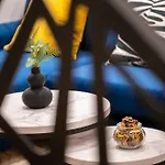 Andrassy Suite - N14