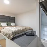 Dob Street Residence